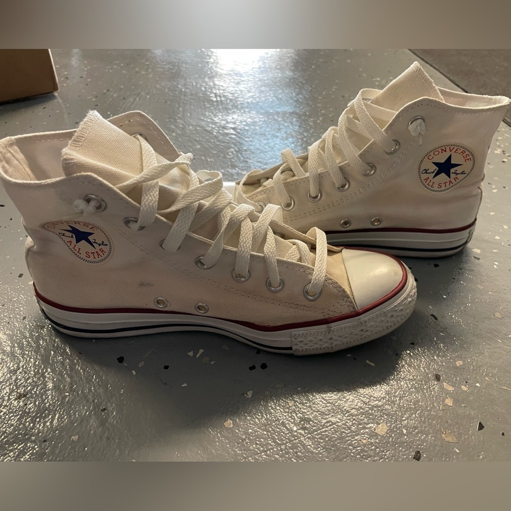 Converse Chuck Taylor High Top Sneakers